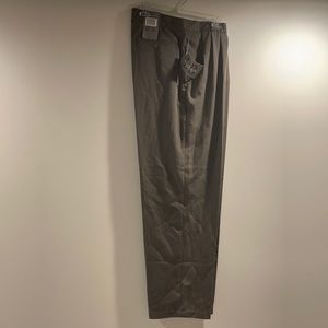 NWT men’s gray dress pants Bugle Boy size 34x30